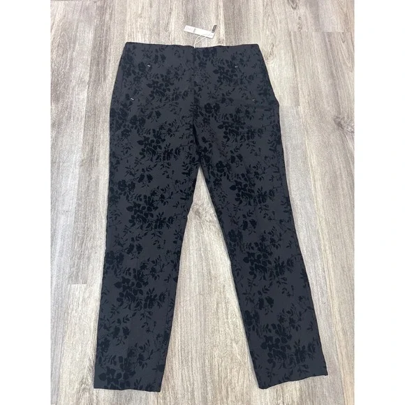 Chicos So Slimming Juliet Flocked Blooms Ankle Pant Black Floral Size 12 NWT - Picture 2 of 11
